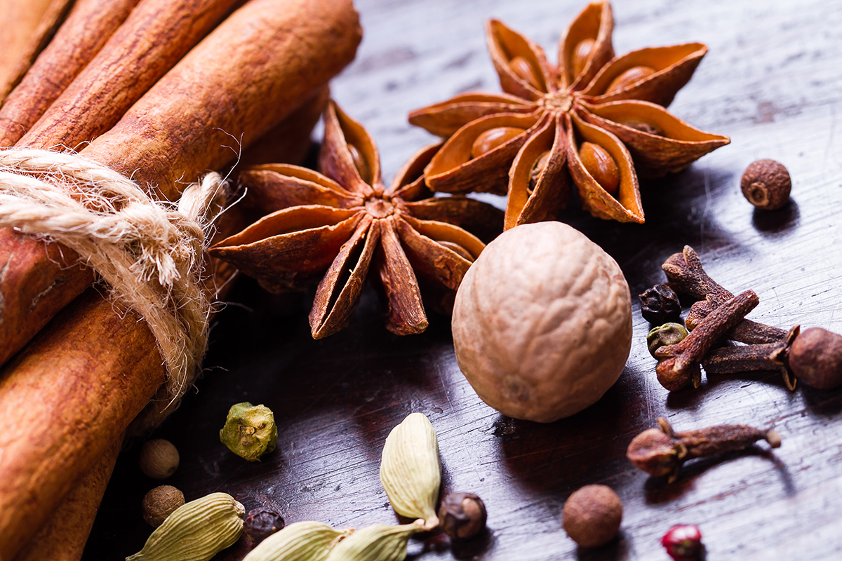 Cook Scented Oil From Spices